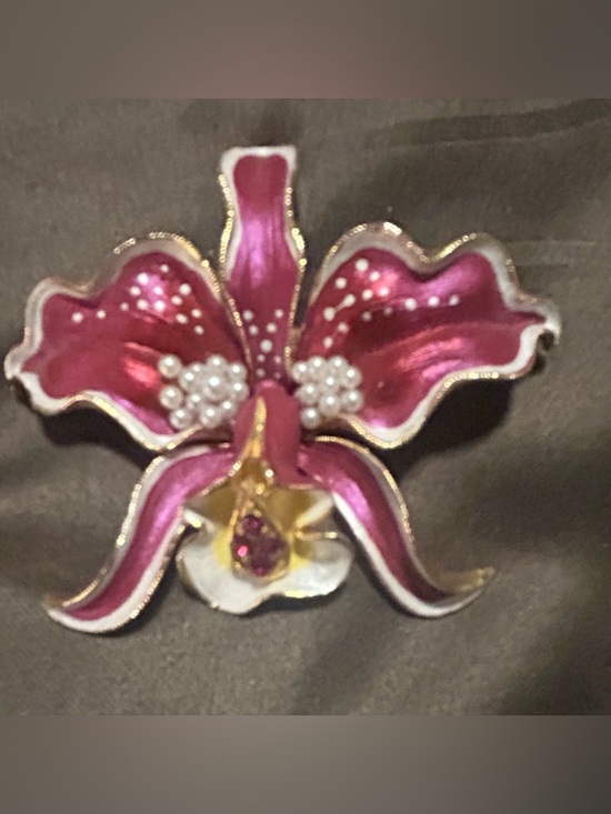 Stanley Accessories - Stanley Pink Orchid Brooch with Pearl Clusters